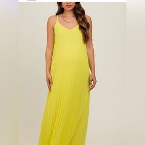 Lime Pleated Sleeveless Maternity Maxi Dress